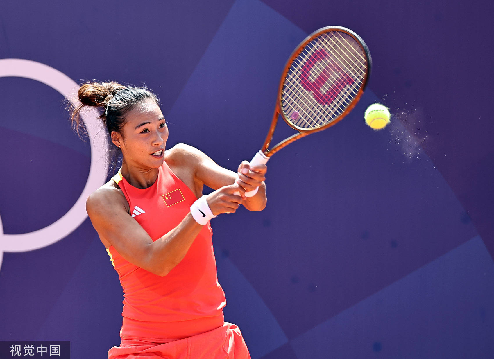 不僅對觀眾 不僅對觀眾