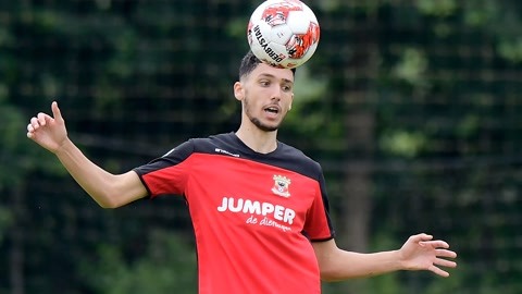 保持冷静与 保持冷静与